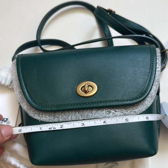 NWT Coach Turnlock Pouch - Picture 9 of 10